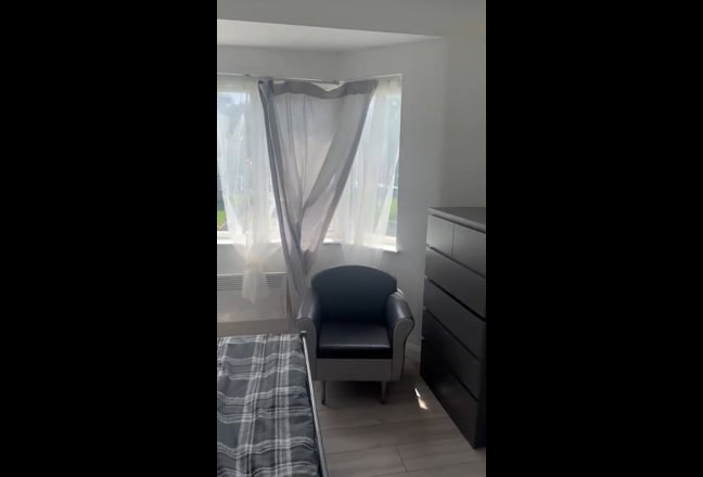 Rooms Available - DSS Welcome  Garden Access  Main Photo