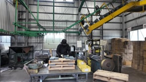 デッピング式塗装工場棟
