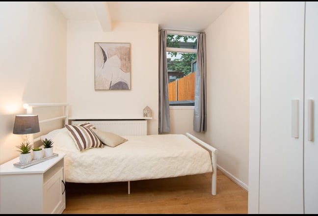 🏡 Charming room near Clapham & Balham Stations!✨ Main Photo