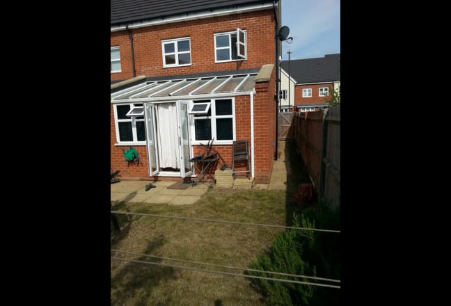 Single  Room (Eton Green, Cippenham) Main Photo
