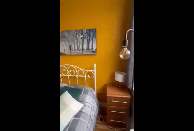 NEW 2Bed flat in Angel - Double Room &pound;300pw Main Photo