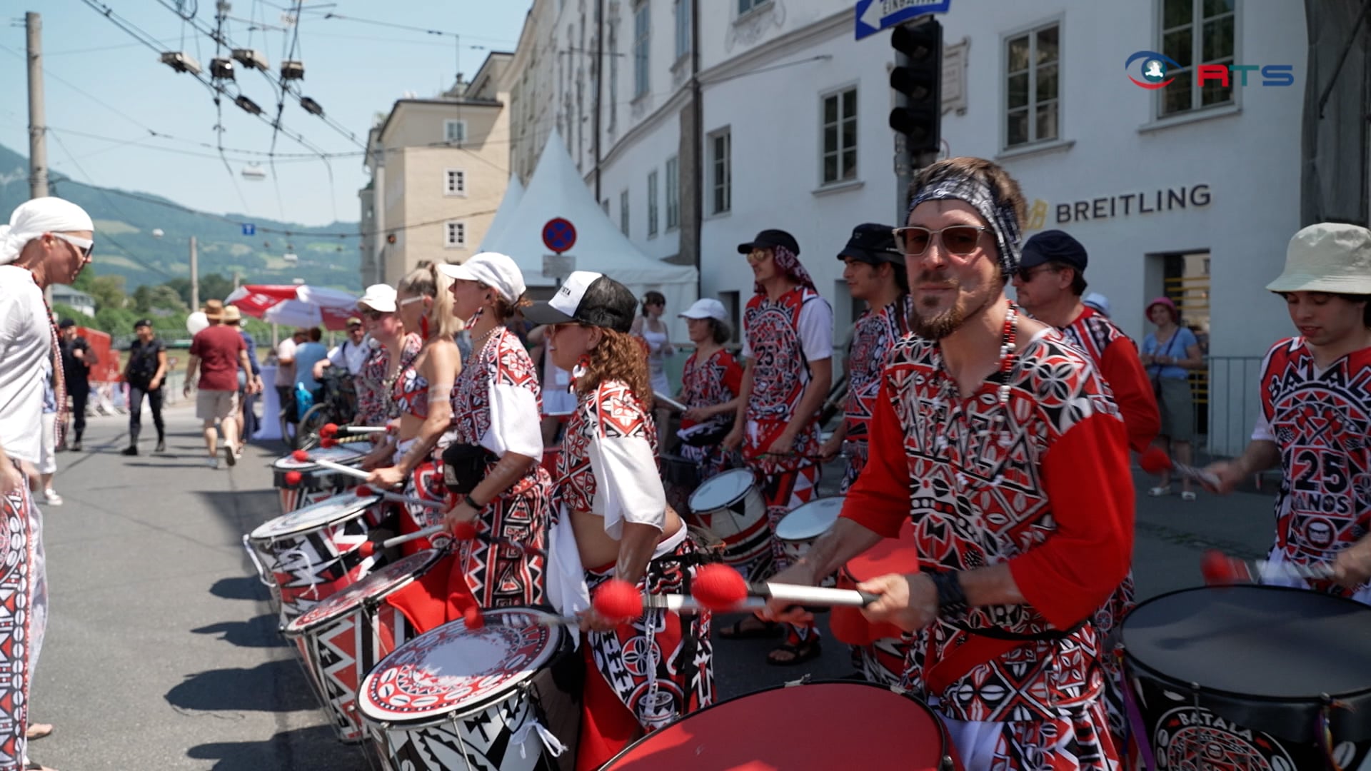 salzburger-stadtfest-tausende-besucher-trotzen-der-hitze