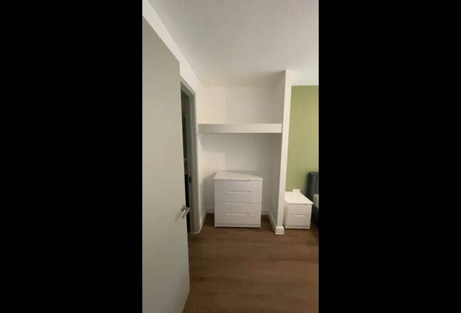 Video 1: Ensuite double room