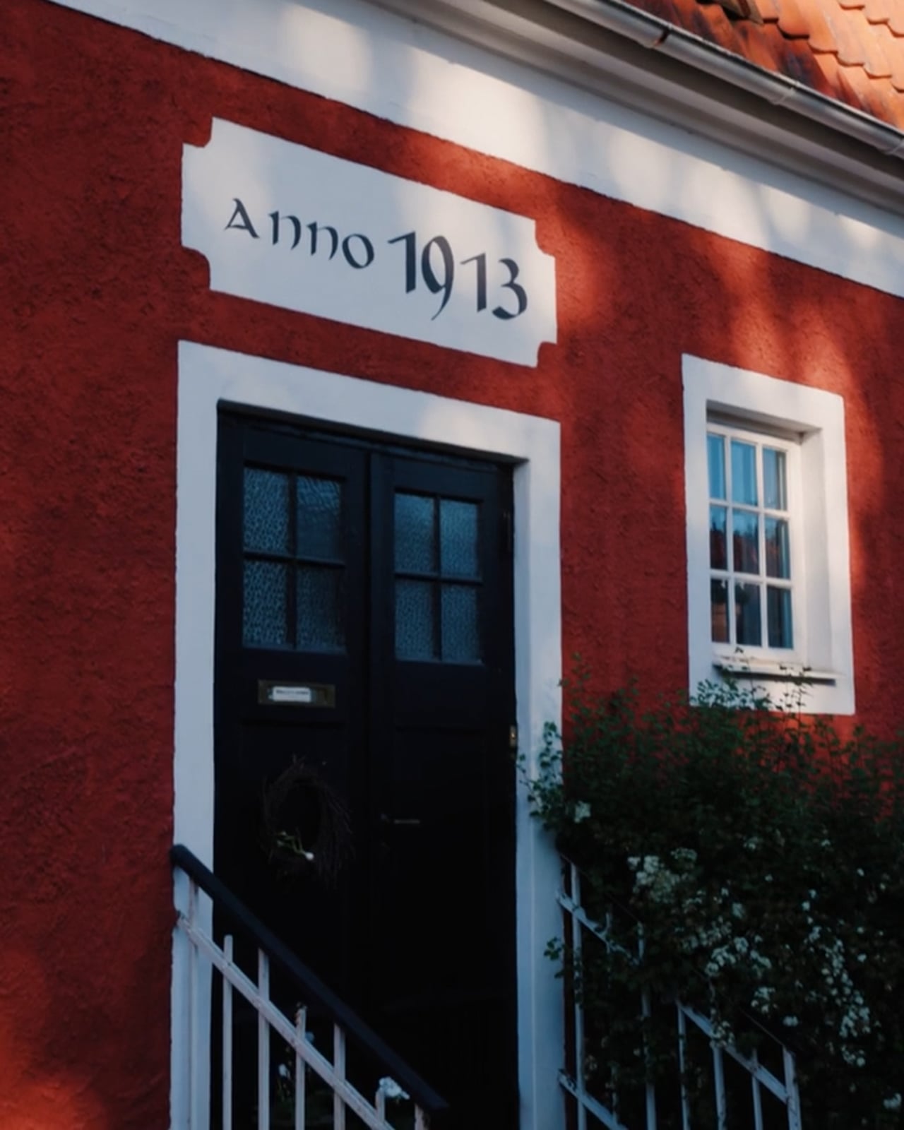 12 rum Villa på S:t Göransgatan 4 Bremerlyckan Kalmar kommun - video