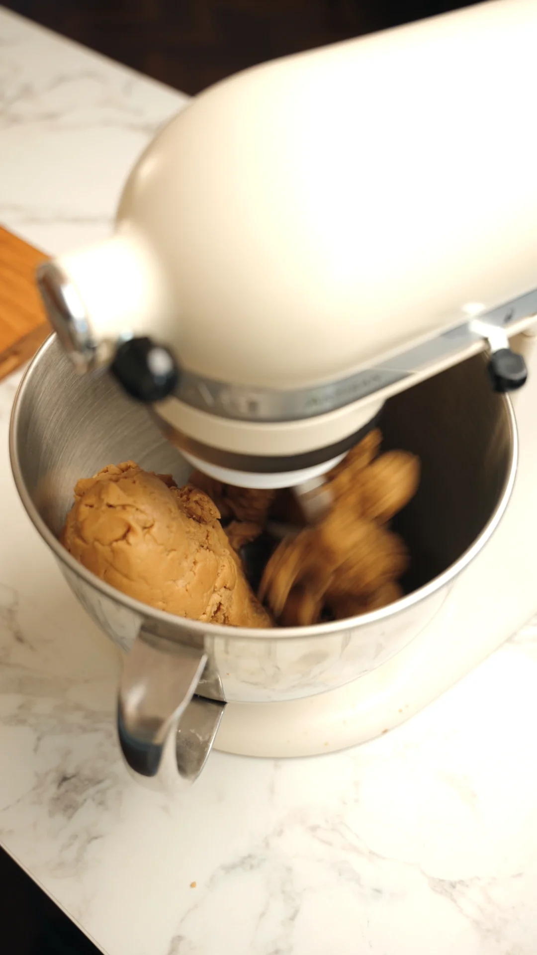 Van Wonderen Stroopwafels — video 2