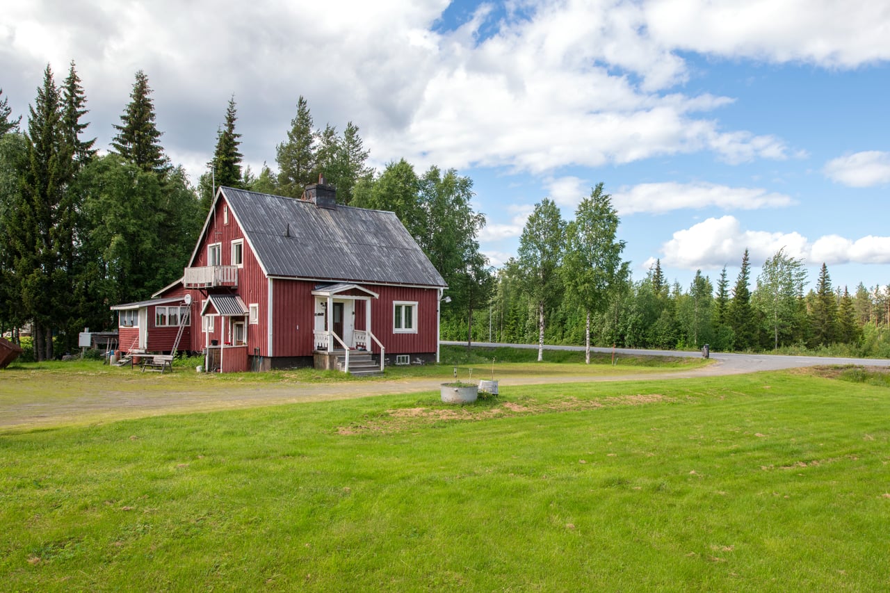 5 rum Gård med jordbruk på Kläppen 48 Kläppen Norsjö kommun - video