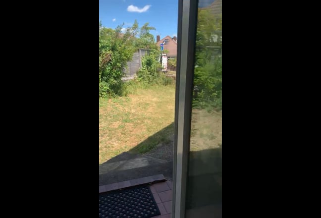 Studio Style with private garden entrance  Main Photo