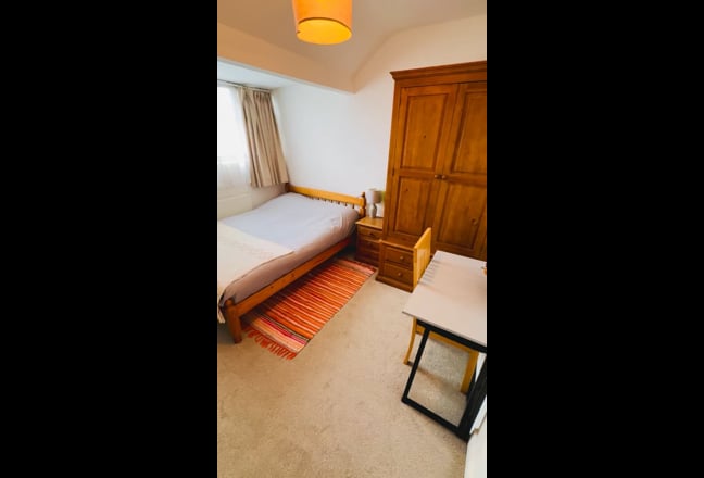 Peaceful Double Room – Pro Female Preferred Main Photo