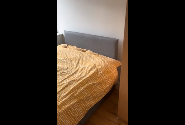 1 Double Room between Clapham and Battersea  Main Photo
