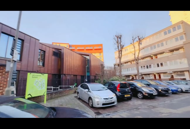 Two  Bright  Dbl  Rms  a  Few  Mins  Walk  to  Clp Main Photo