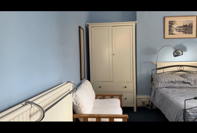 🏡 Beautiful Double Bedsit in Licensed H.M.O. 🏡 Main Photo