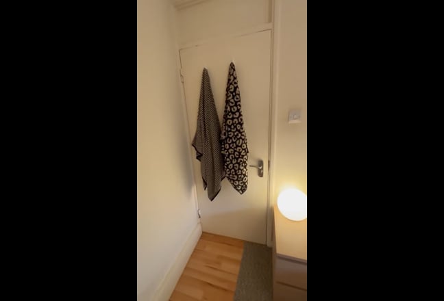 Video 1: Room