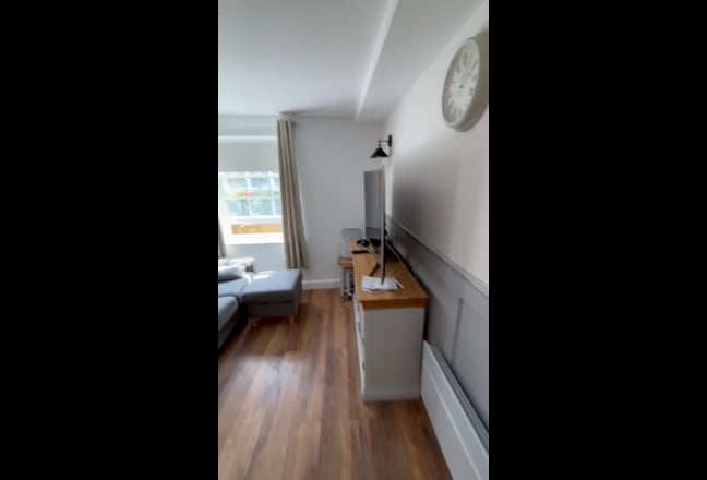 Double room in 2 bed flat near Rochester Station  Main Photo