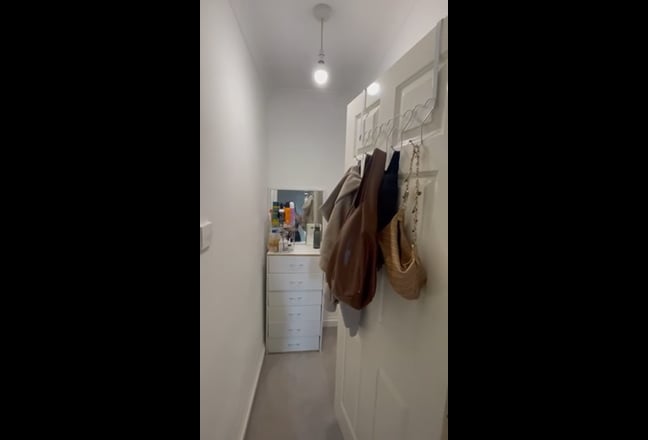Double room - female houseshare - Caversham  Main Photo