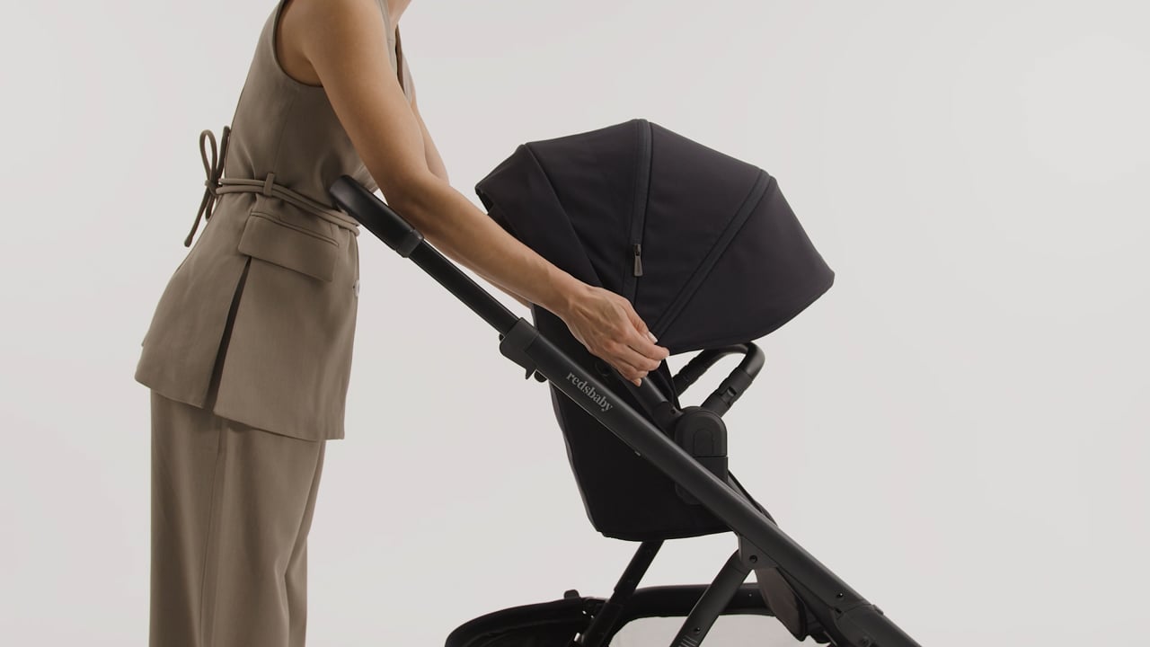 Redsbaby NUVO2 Pram Studio Details
