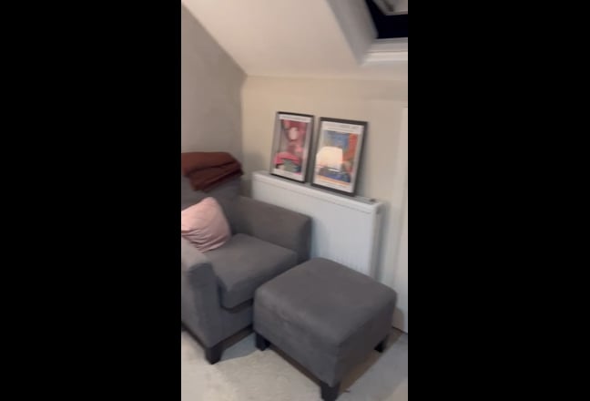 41a | Huge Ensuite Loft  | Refurbed | Female House Main Photo