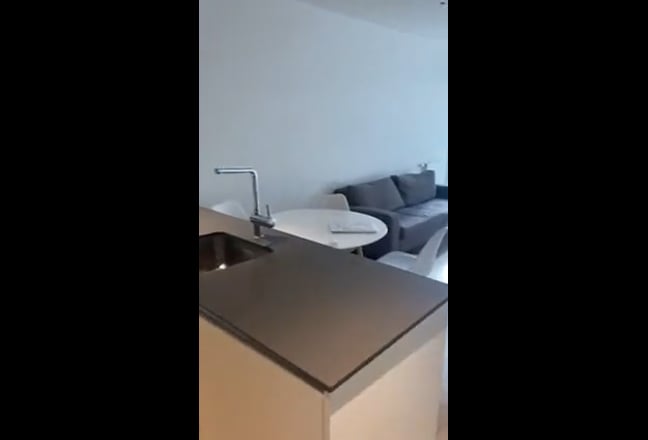 1 Double Bedroom en-suite E16  - July & Aug !! Main Photo