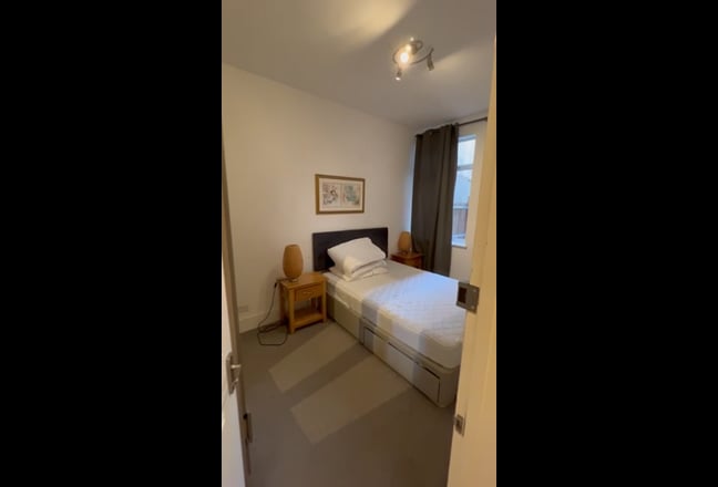 Bromley Rooms To Rent in Flat Share Main Photo