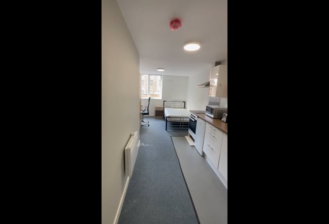 Renaissance House studio near city centre and DMU Main Photo