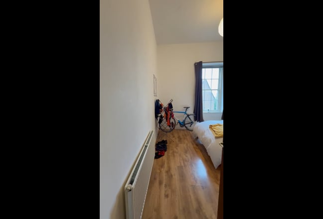 Large Double Room – Finnieston (Bills Inc) LGBT+ Main Photo