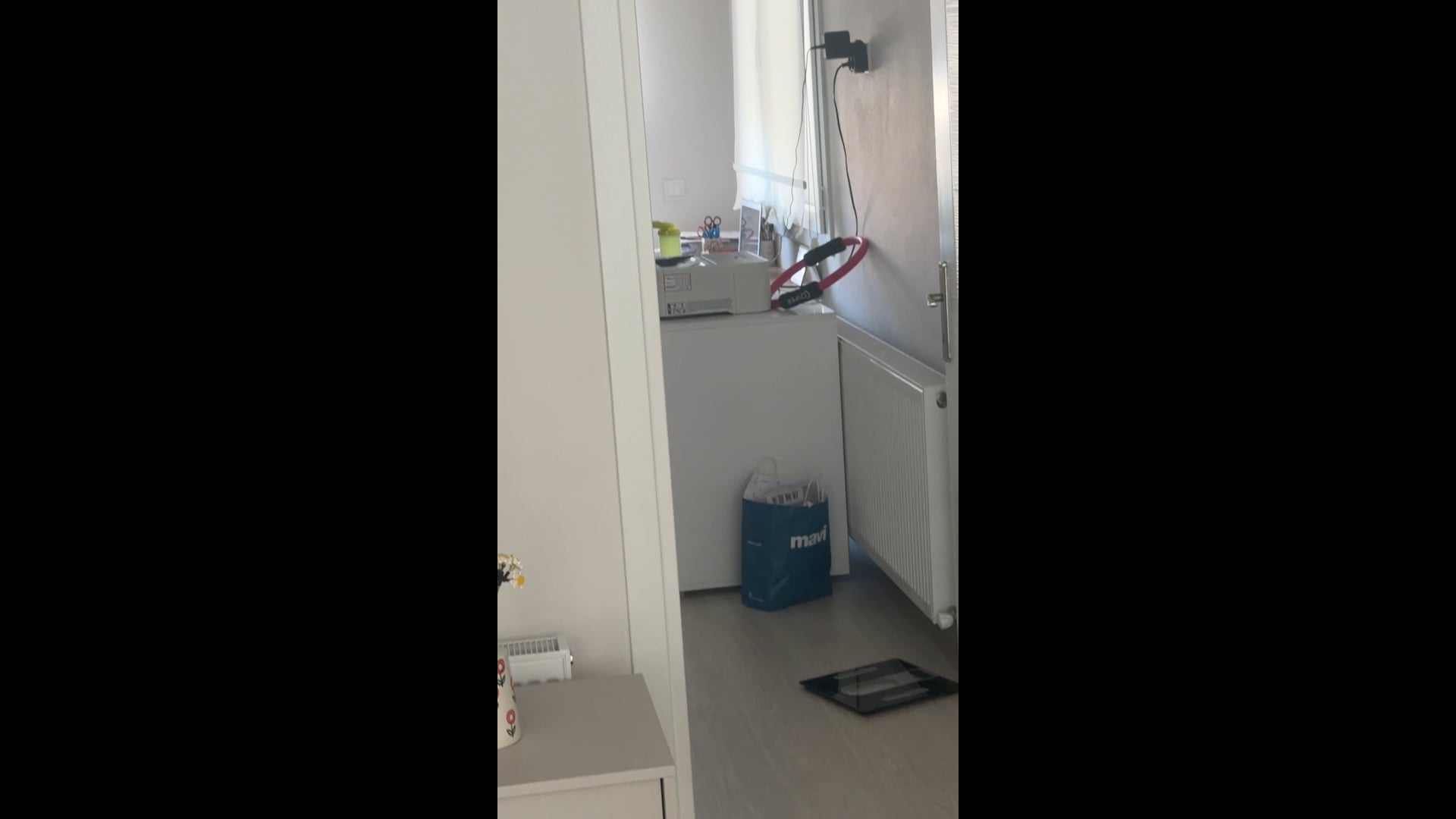 Yazıcı Sesine Dayanamayan Kedi