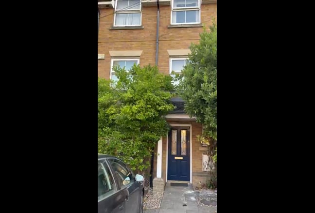 4 bed house Tooting Bec/ Wandsworth Common SW17 Main Photo