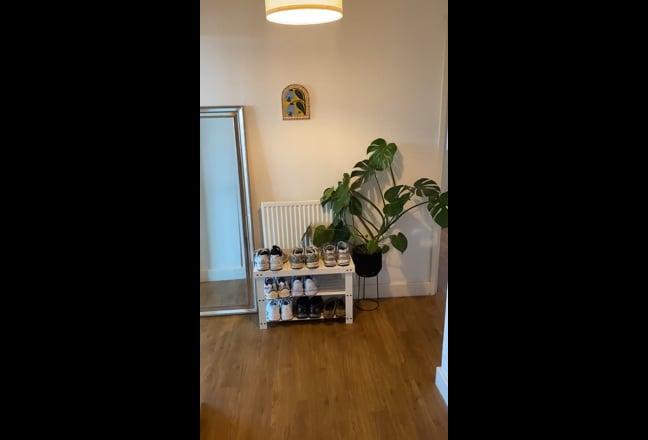 Large en-suite room in Dalston - move in August Main Photo
