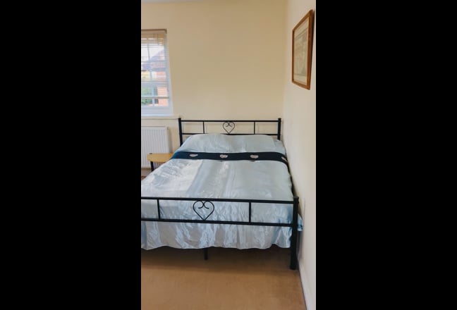 Newly refurbished Double Off-suite✨ Main Photo