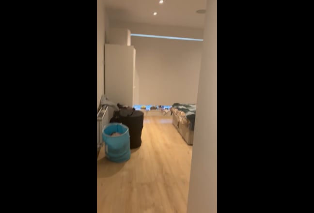 Double Room to rent | Gym + Work Space Main Photo