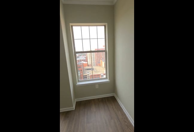 Spacious 2B2B at The Redwood (downtown Baltimore) Main Photo