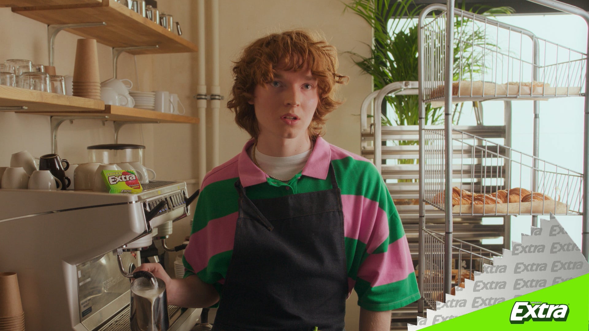 Wrigley's Extra Sour Gum "Grinding"