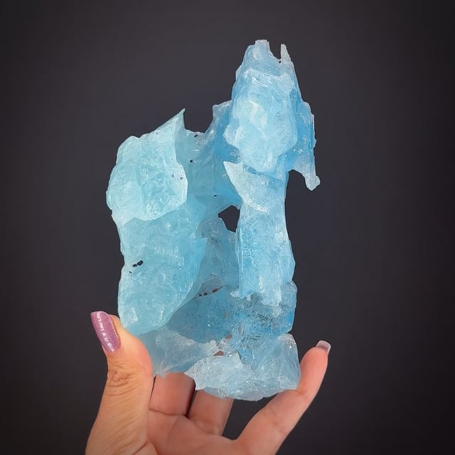 Beryl var. Aquamarine