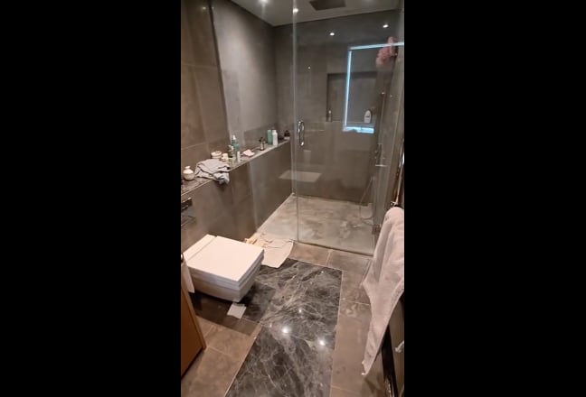 Looking for a Flatmate. Easy Access for Lbs  Main Photo