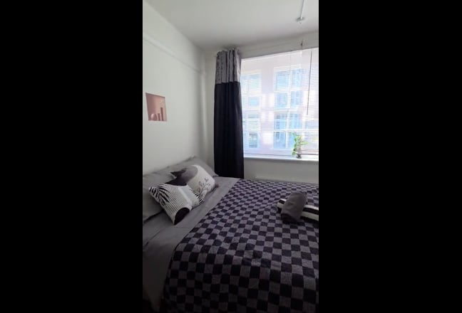 Bright Modern Room | Central Brighton | Bills & Wi Main Photo