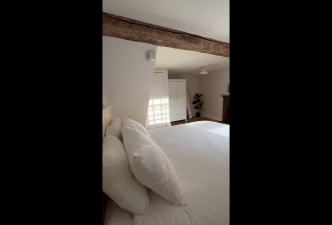 Video 1: 
