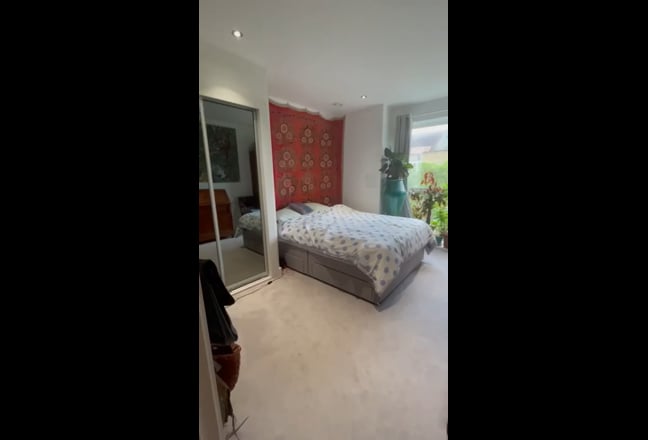 Video 1: 