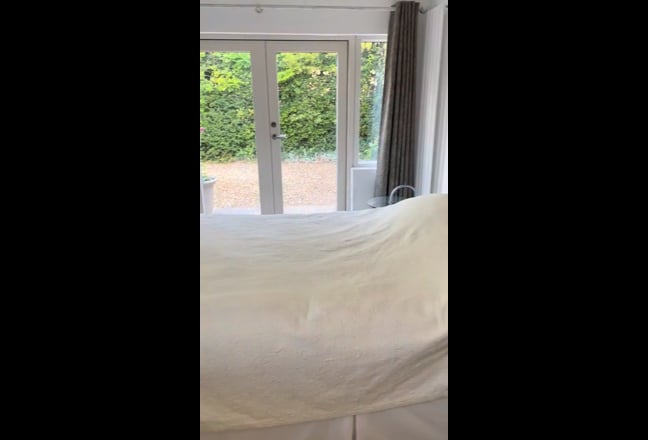 2 bed self contained garden flat / annex Main Photo