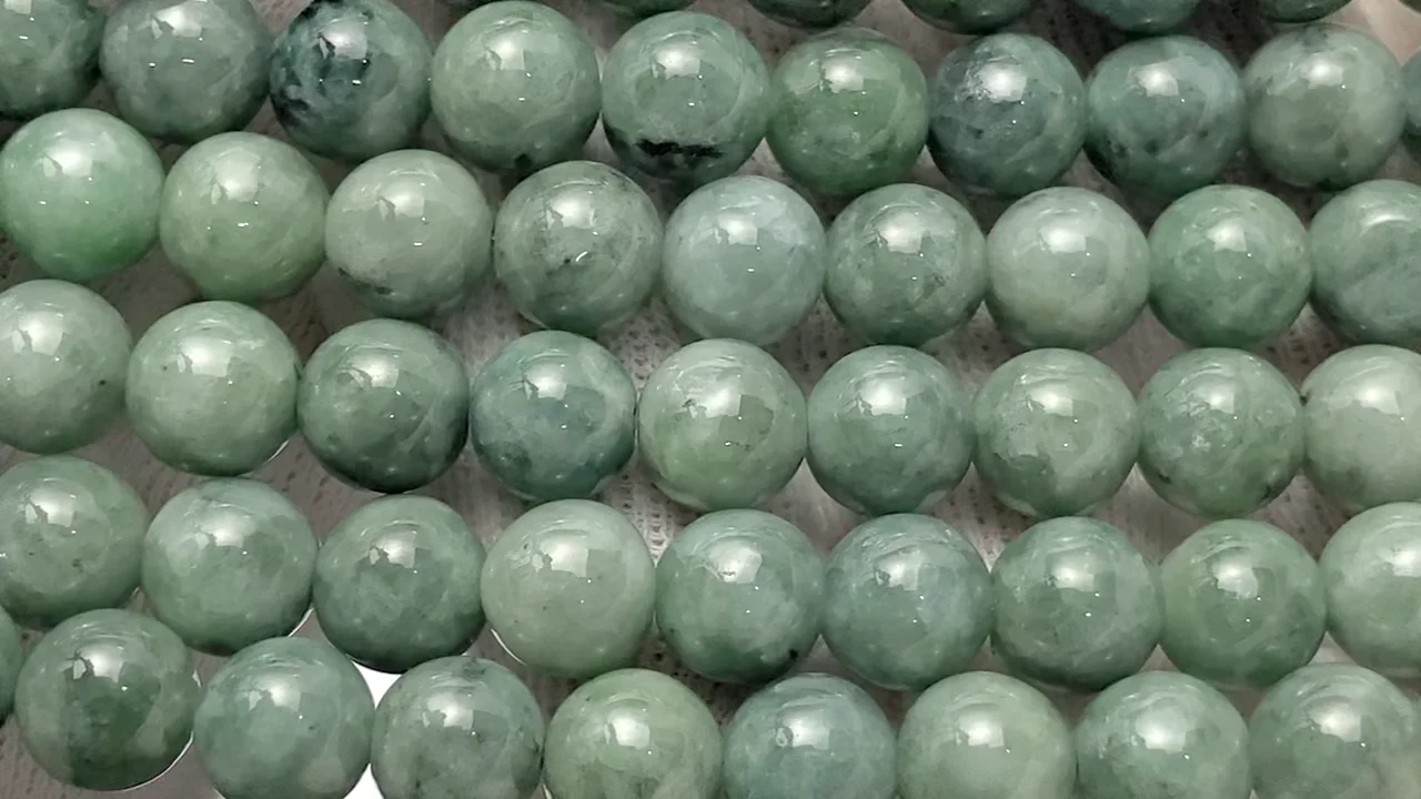 ビルマ翡翠（ジェイダイト） ラウンド8mm 半連/1連｜天然石ビーズの卸