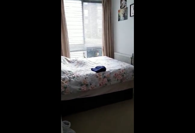Peaceful Double Room with River Views – Battersea  Main Photo