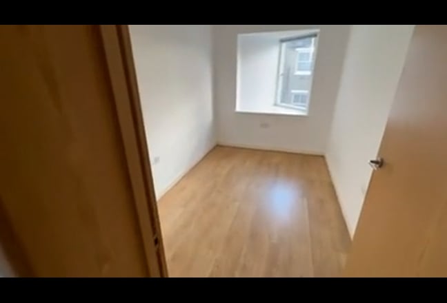 Beautiful Room Available in Hackney Downs Main Photo