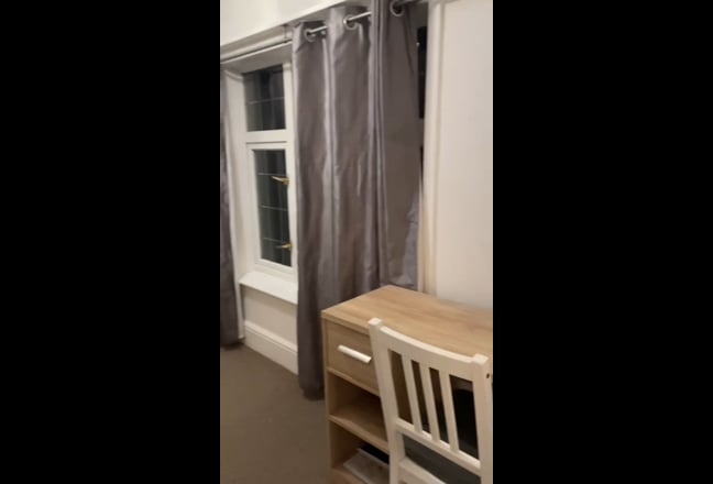 Easily access to addenbrookes double room Main Photo