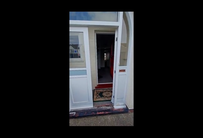 Video 1: 