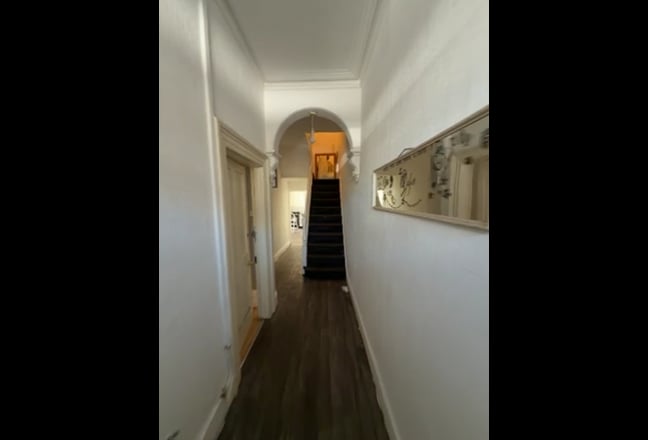 Video 1: 