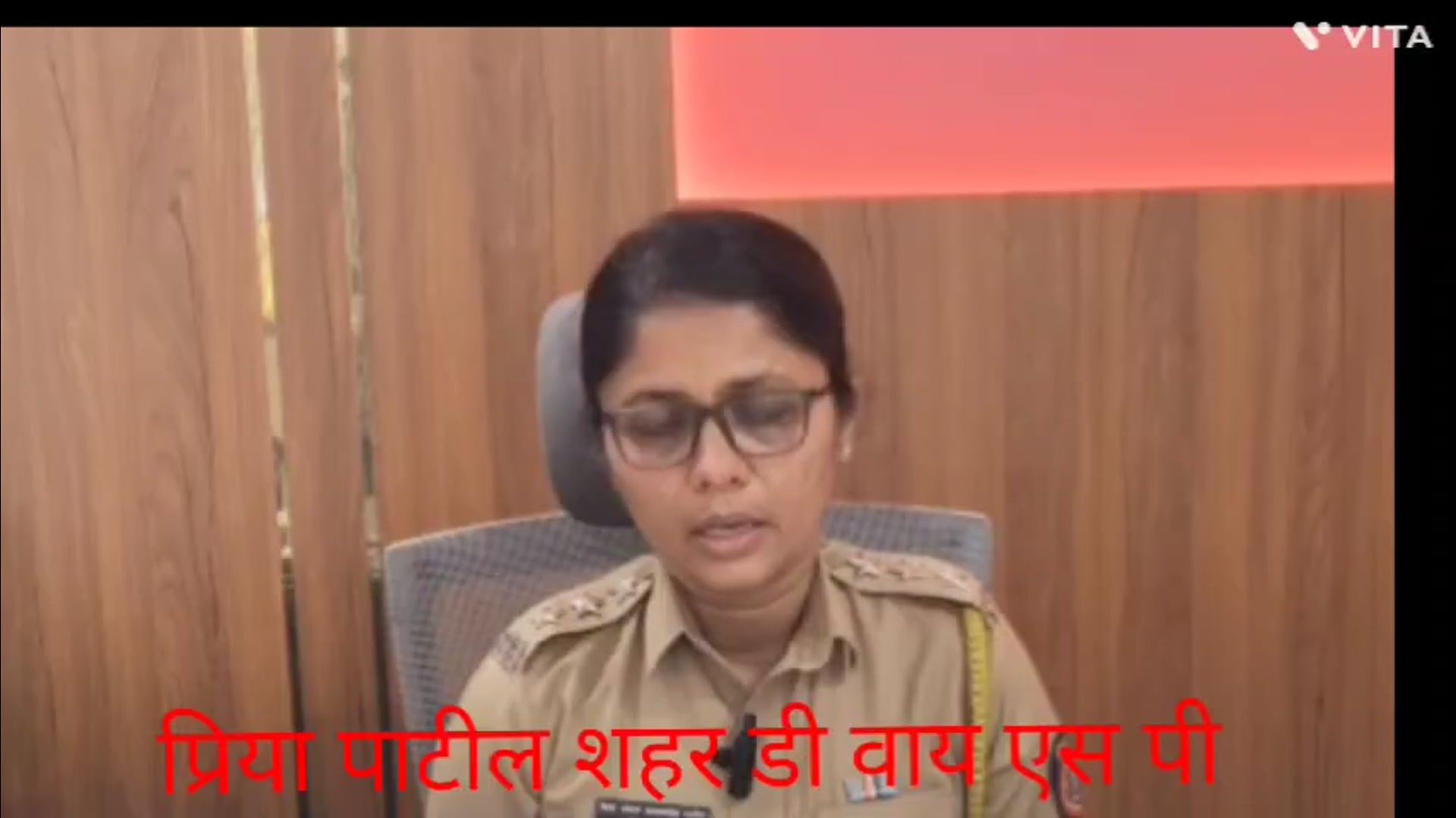 कोल्हापूर शहर DYSP ॲक्शन मोडवर शहरातील 160 गुन्हेगा रांची ओळख परेड करून त्यांचे माहितीचे आदान- प्रदान केले.