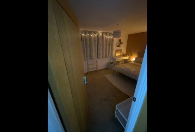 Video 1: Room 1, Available