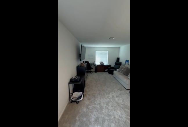 New House (1-2 Bedroom + Private Bath) Main Photo