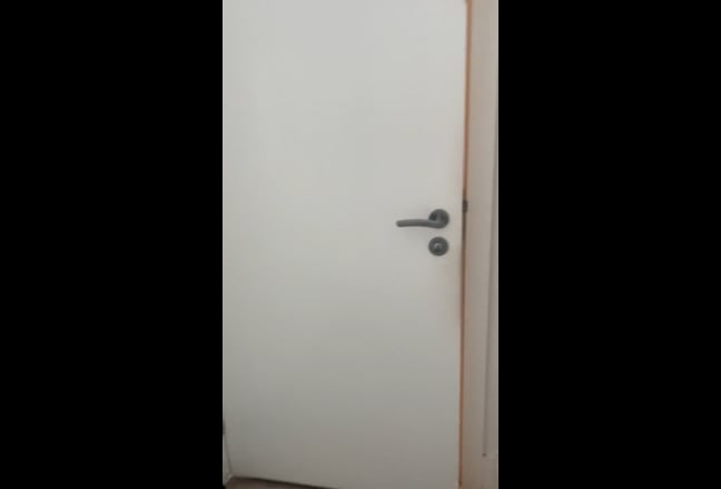 Spacious room in central location  Main Photo