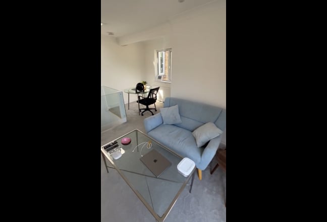 Double room in a gorgeous, Pimlico home Main Photo