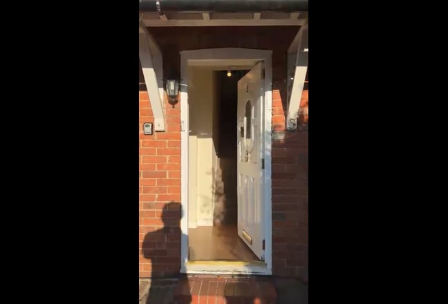 2 Ensuites in Guildford 5 Min Walk from University Main Photo