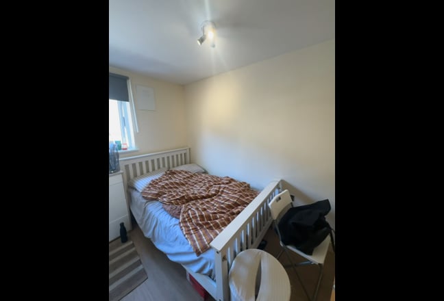 &pound;750 double Room in Canary Wharf  Main Photo